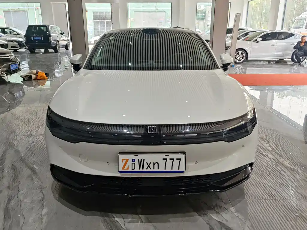 Zeekr 007 2024