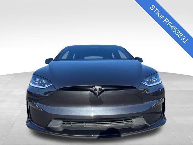 Tesla Model X 2024