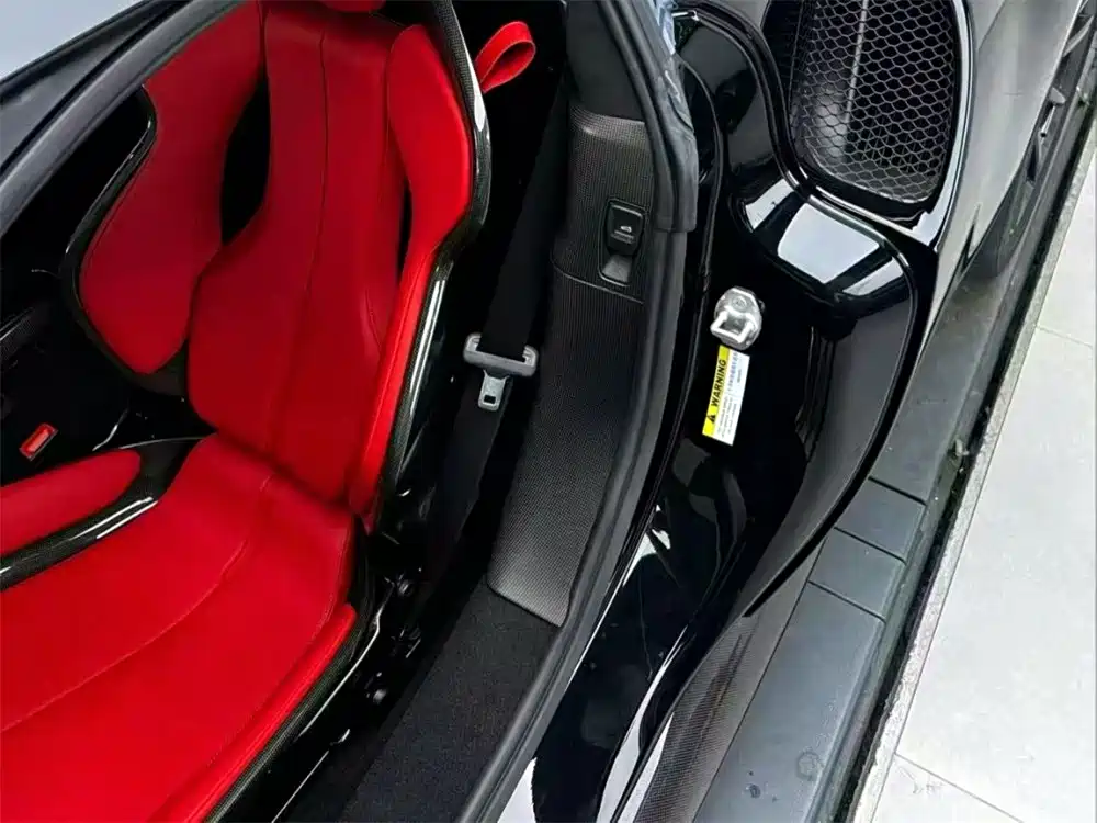 Ferrari 296 2023