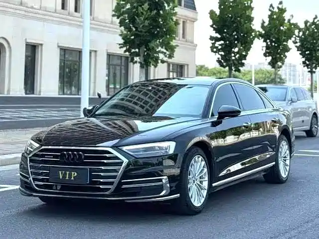 Audi A8 2021