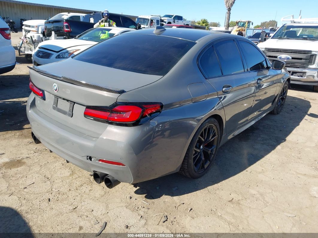 BMW 540 2021