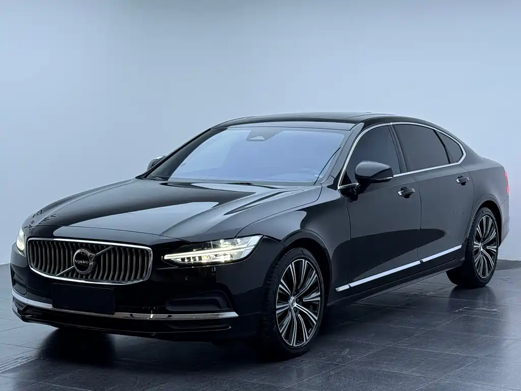 Volvo S90 2023