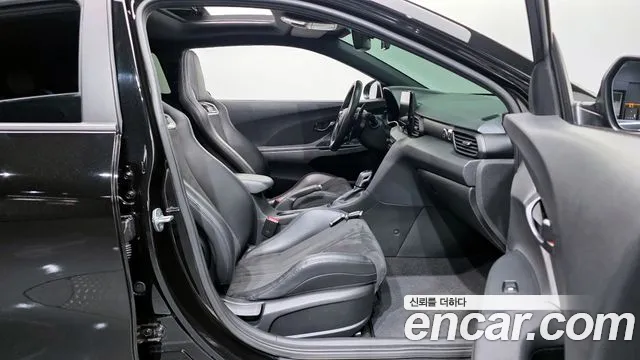 Hyundai Veloster 2021