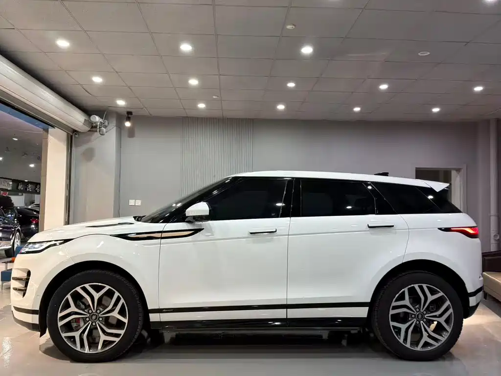 Land Rover Range Rover Evoque 2021