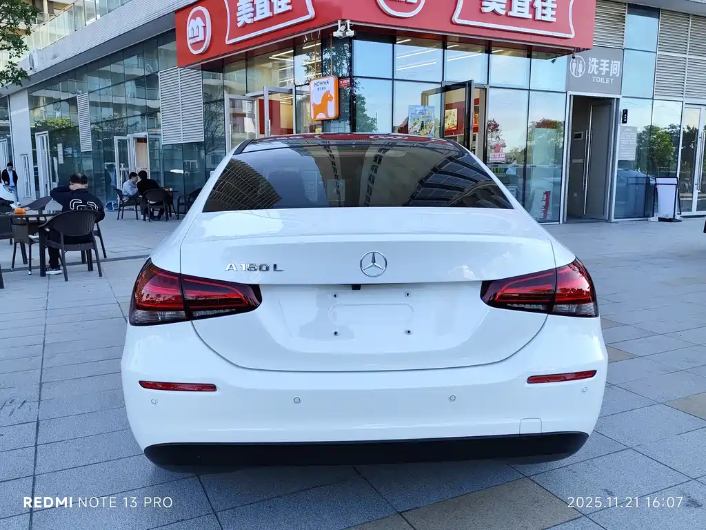 Mercedes-Benz A-Класс 2022