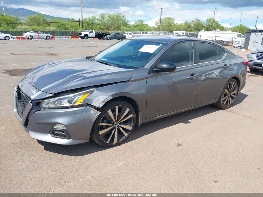 Nissan Altima 2022