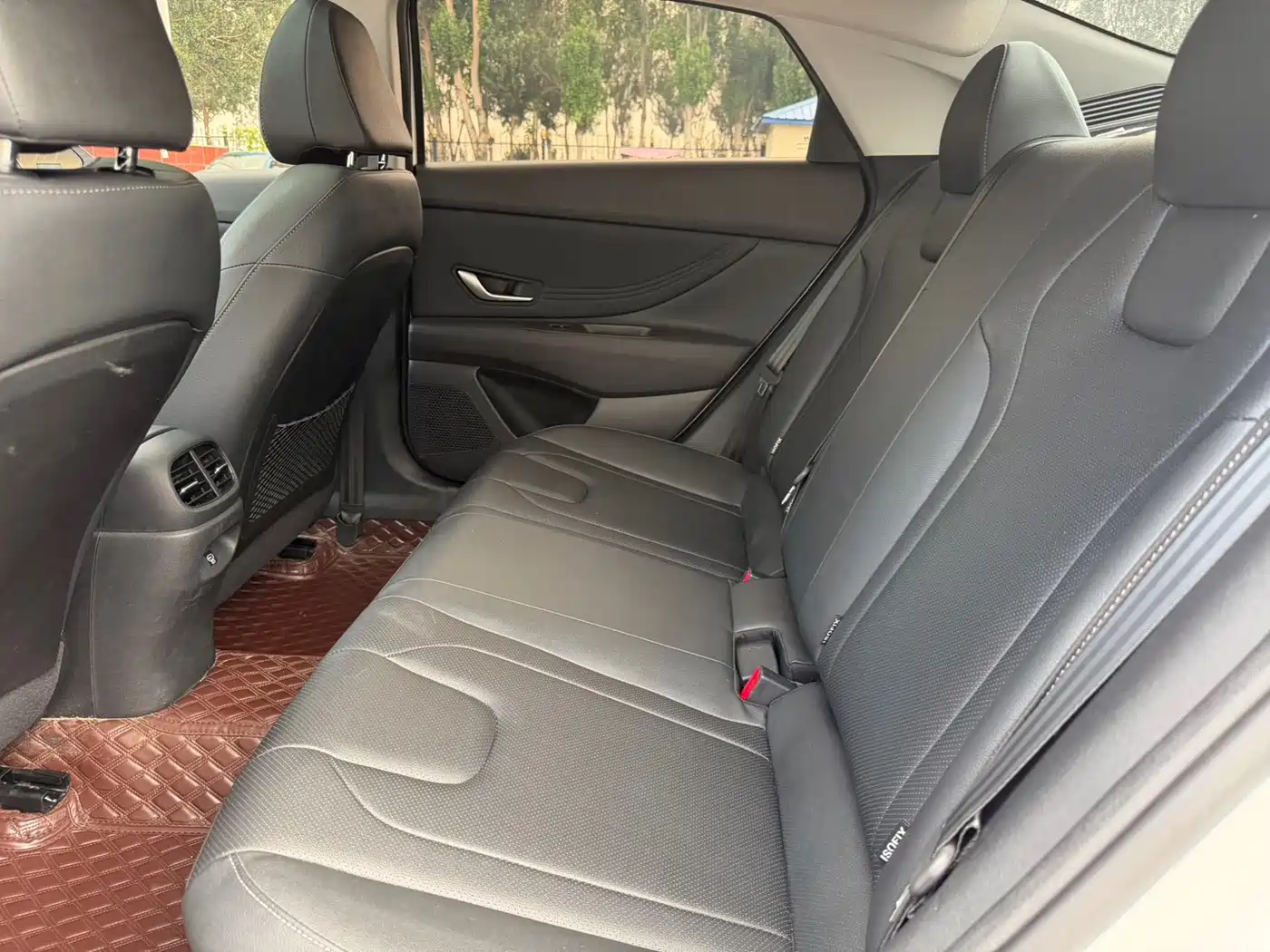 Hyundai Elantra 2023