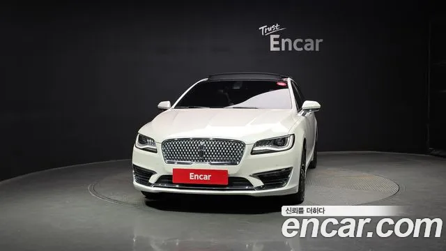 Lincoln MKZ 2020