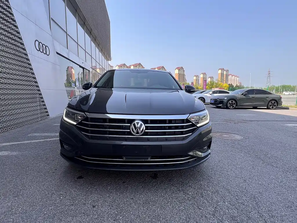 Volkswagen Jetta 2022
