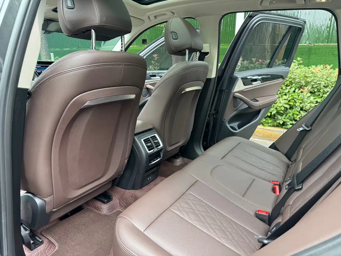BMW iX3 2023