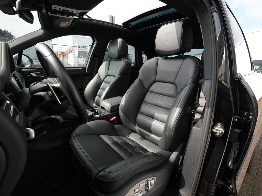 Porsche Macan 2023