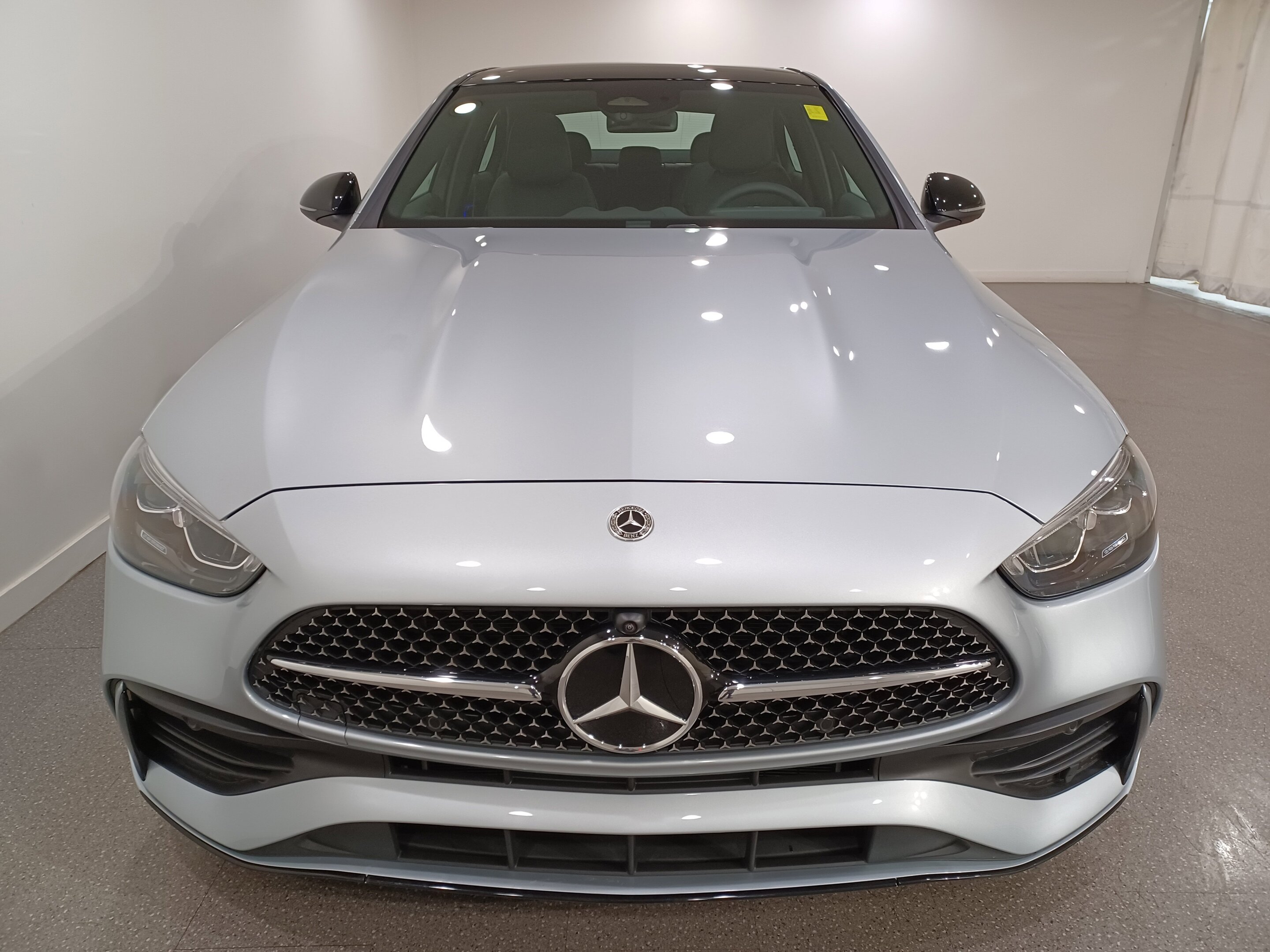Mercedes-Benz C-Класс 2024