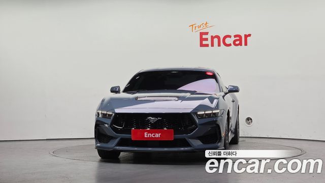 Ford Mustang 2024