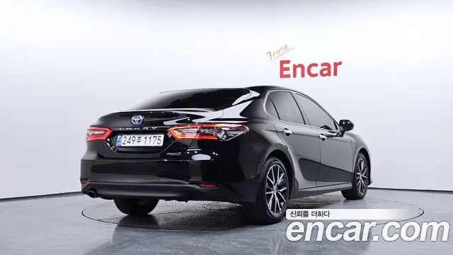 Toyota Camry 2024