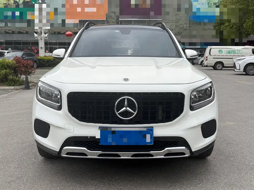 Mercedes-Benz GLB 2021