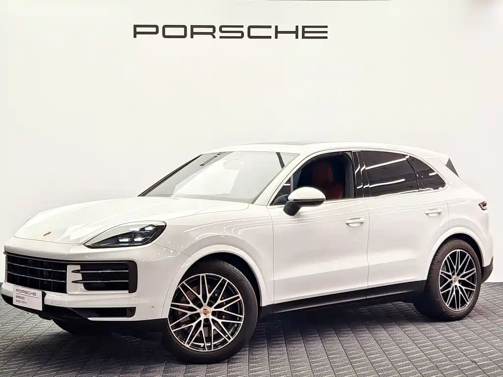 Porsche Cayenne 2025