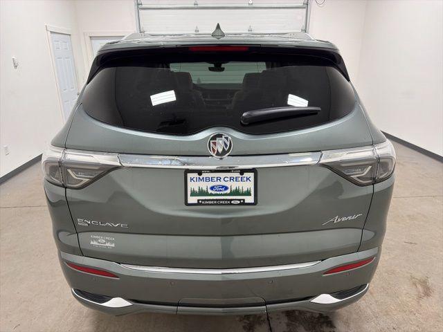 Buick Enclave 2023