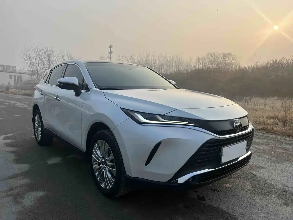 Toyota Harrier 2023