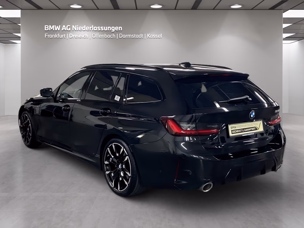 BMW 320 2025