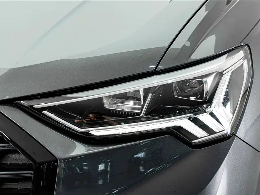 Audi Q3 2021