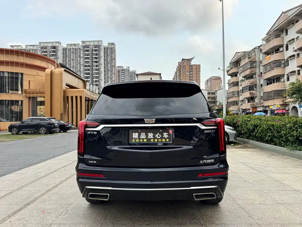 Cadillac XT6 2021