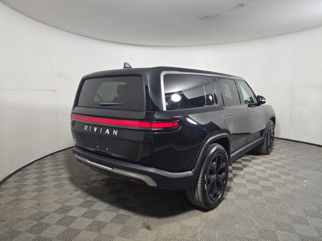 Rivian R1S 2024