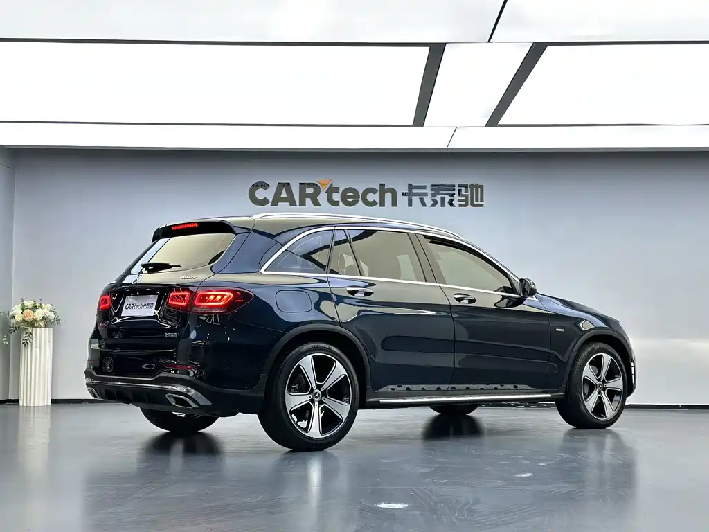 Mercedes-Benz GLC 2022