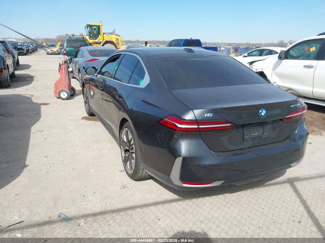 BMW i5 2024