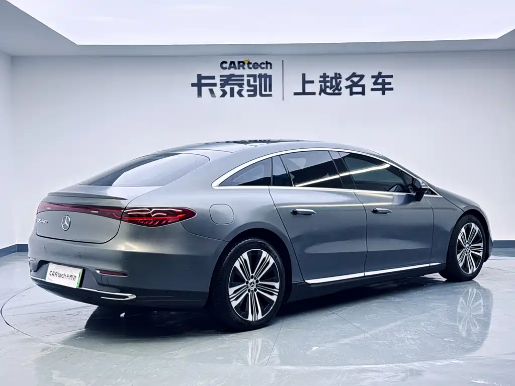 Mercedes-Benz EQS 2024
