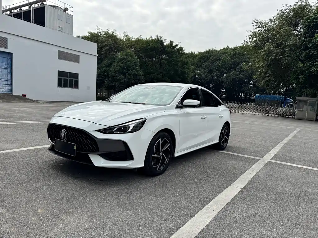 MG MG5 2021