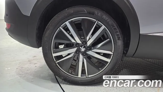 Peugeot 5008 2024