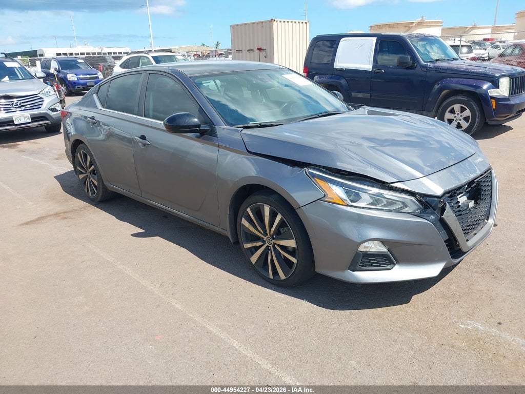 Nissan Altima 2022