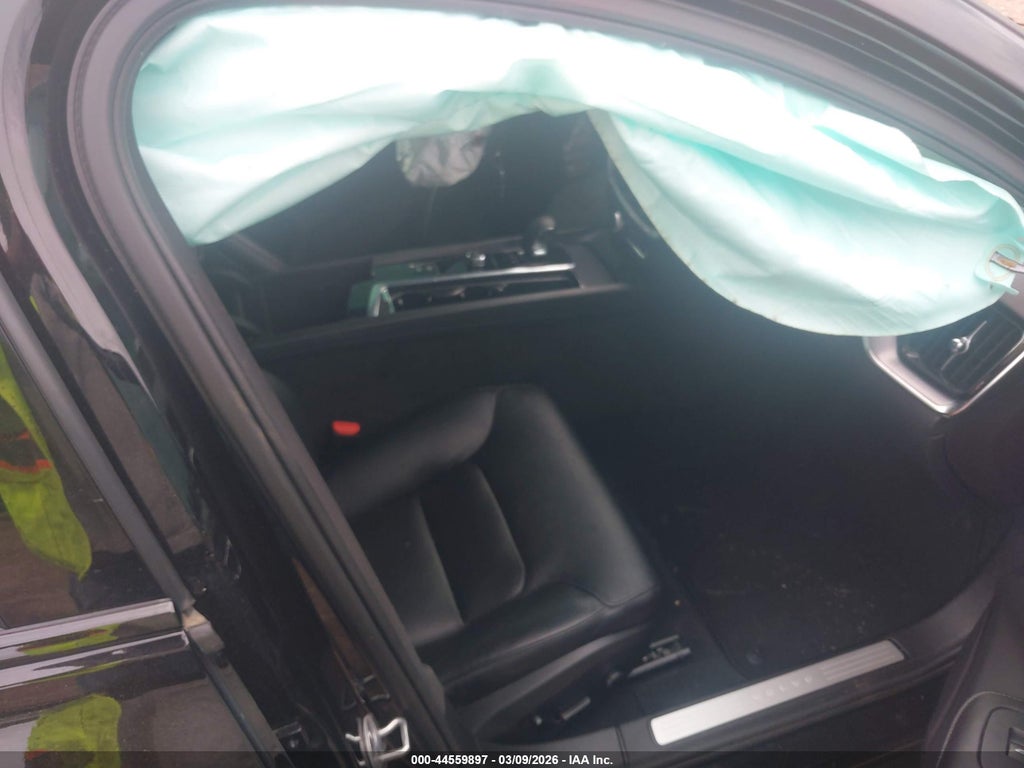 Volvo S60 2024