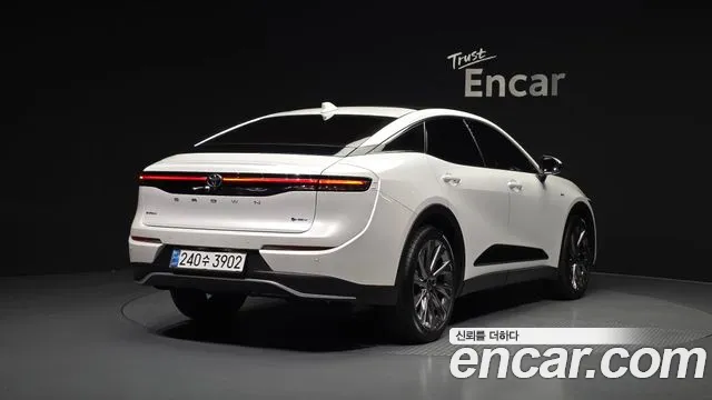 Toyota Crown 2024