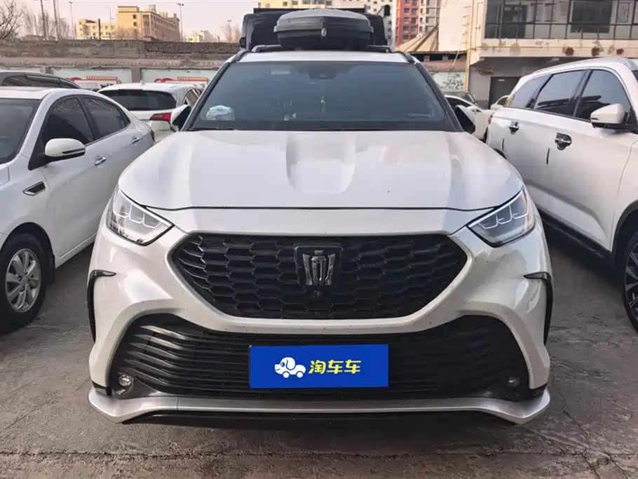 Toyota Crown Kluger 2023