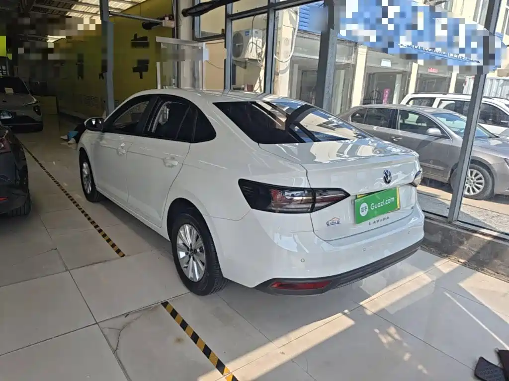 Volkswagen Lavida 2025