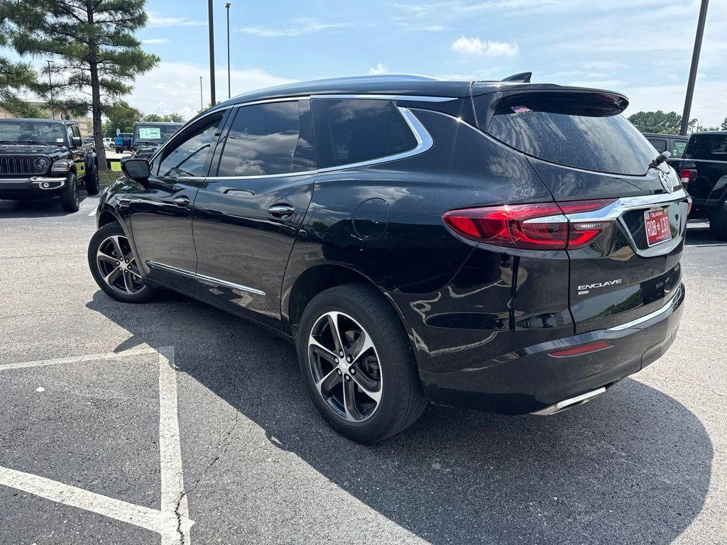Buick Enclave 2021