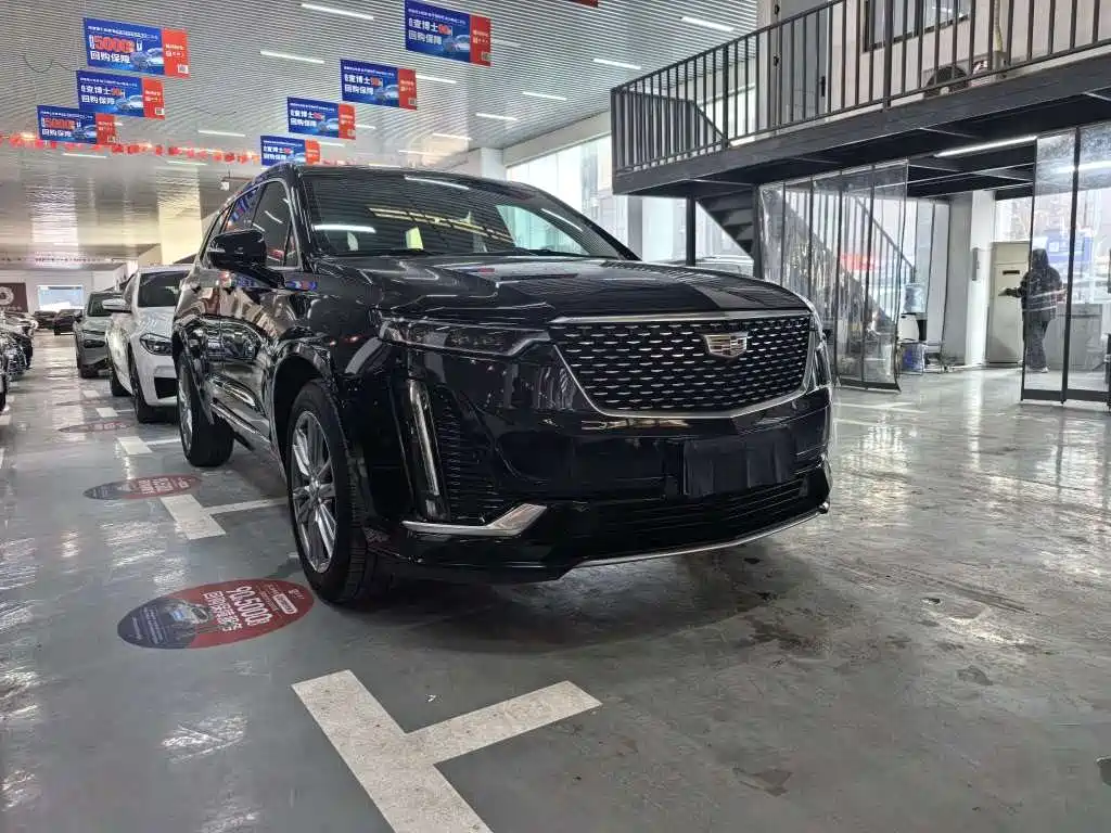 Cadillac XT6 2021