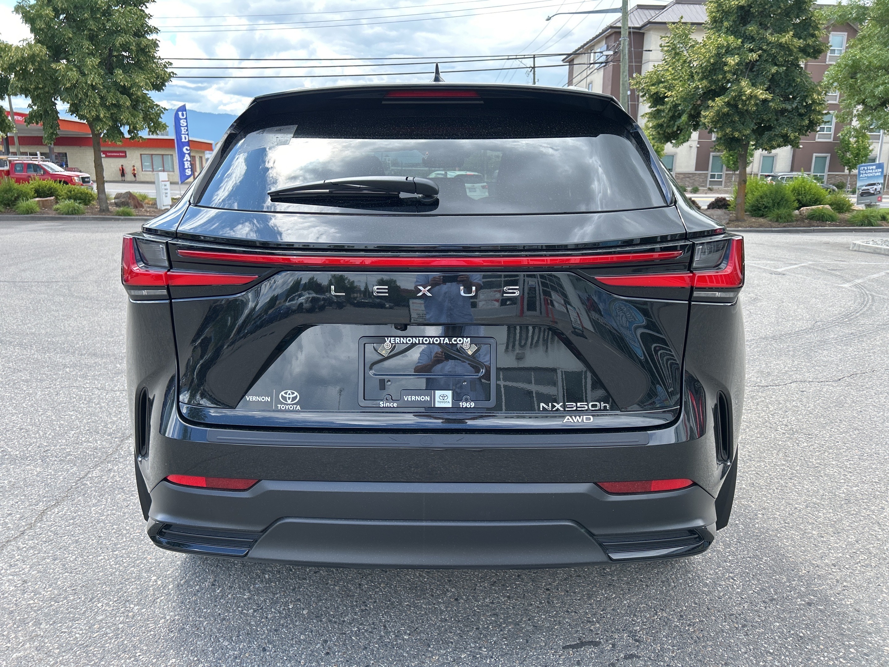 Lexus NX 2025
