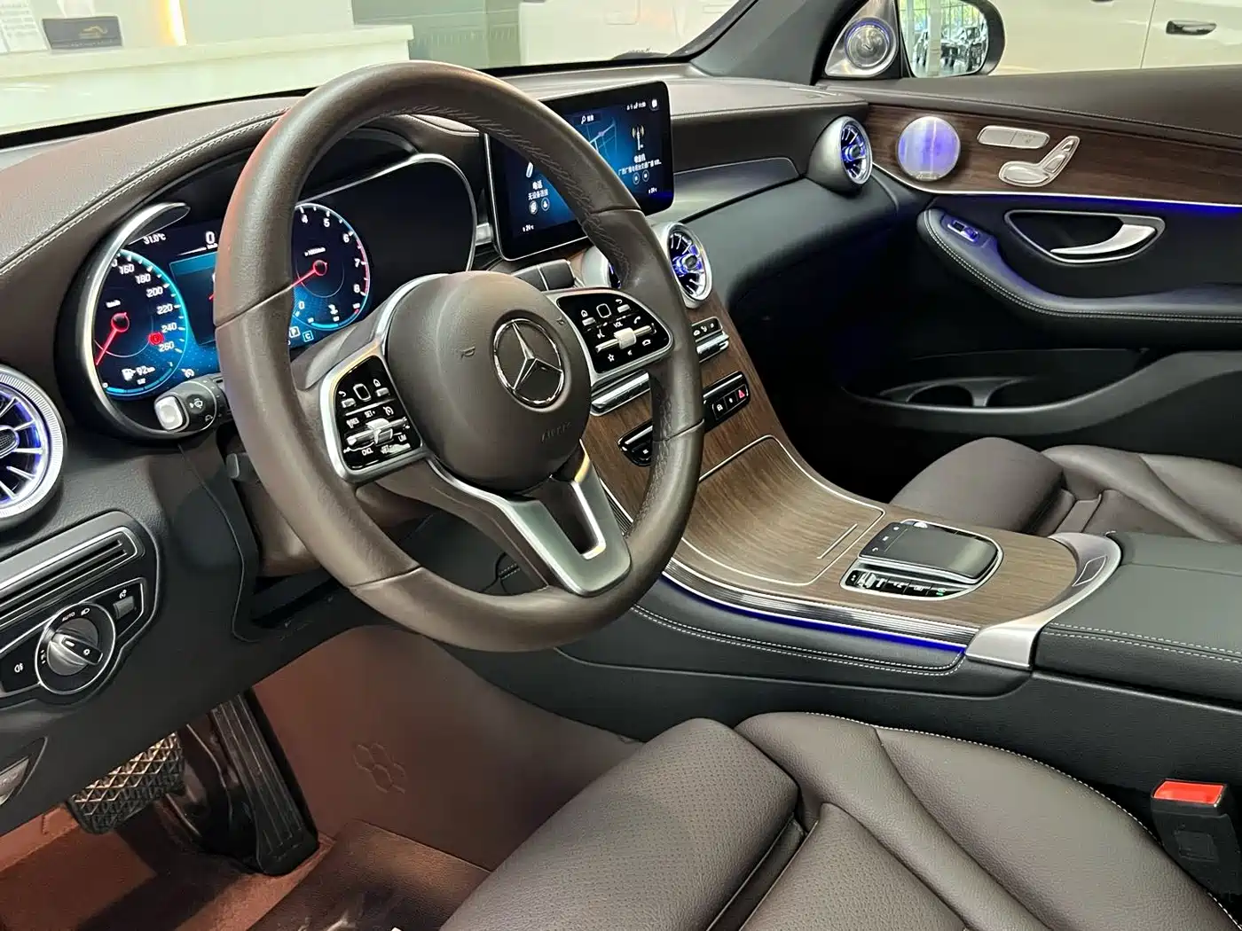 Mercedes-Benz GLC 2021