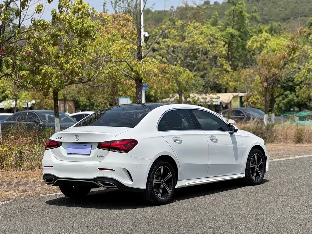 Mercedes-Benz A-Класс 2023