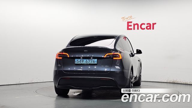 Tesla Model Y 2022