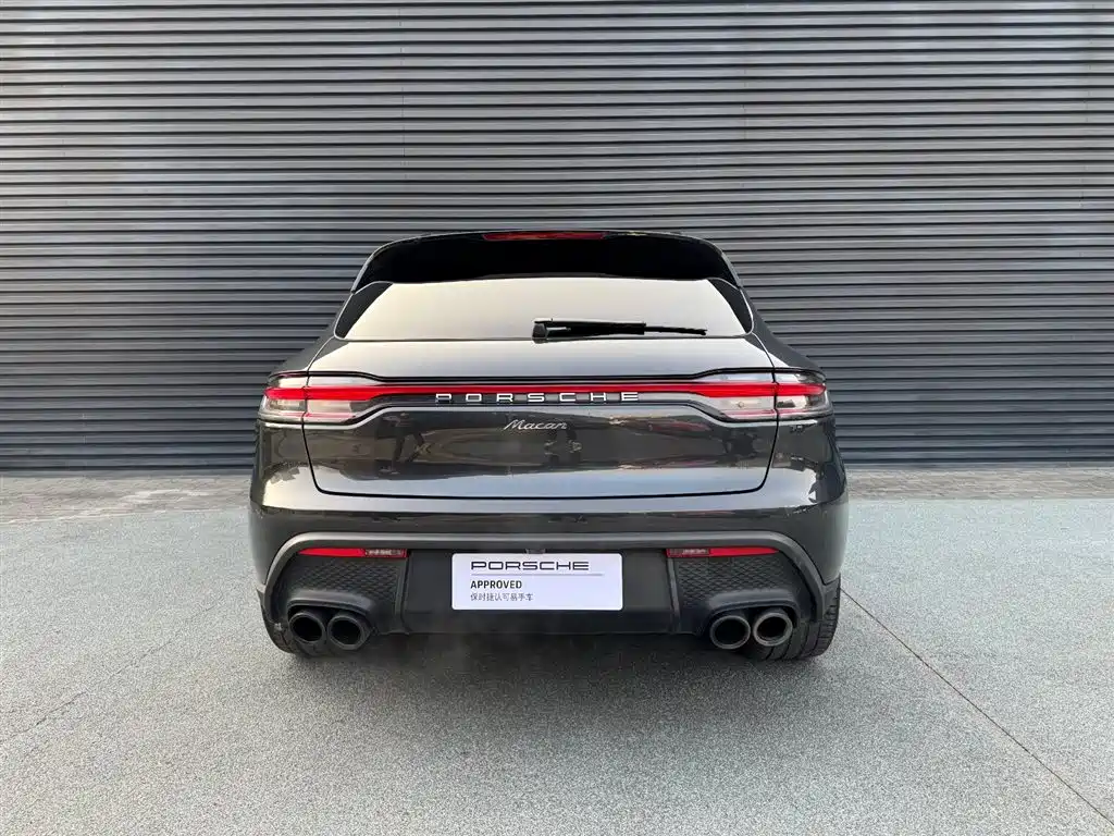 Porsche Macan 2022