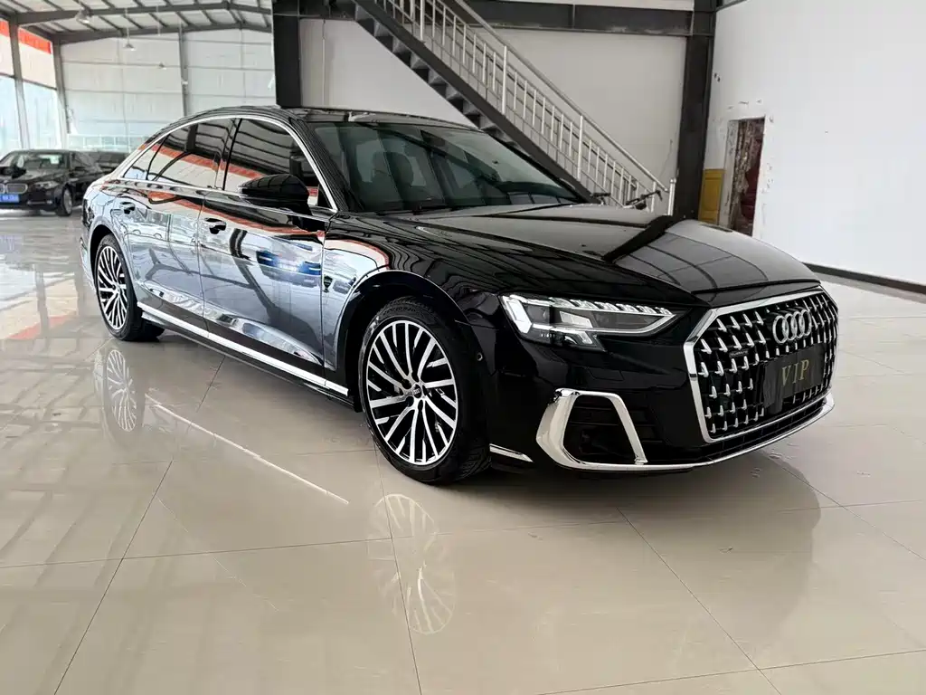 Audi A8 2024