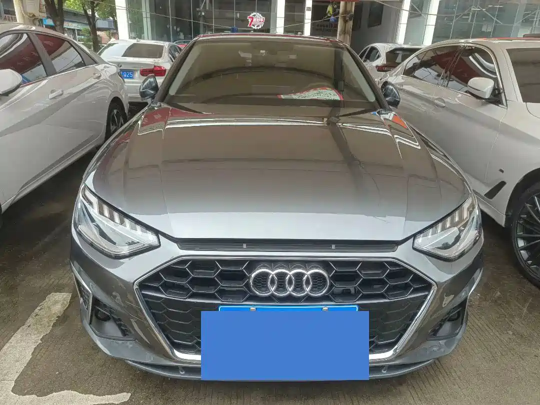 Audi A4 2021