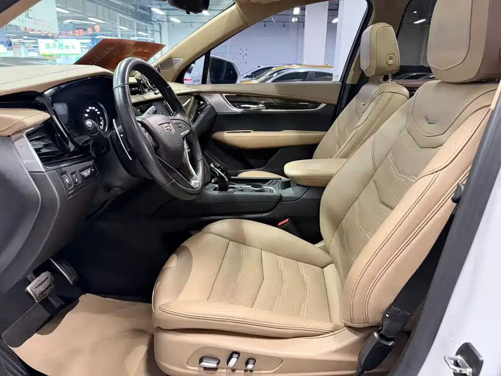 Cadillac XT6 2023