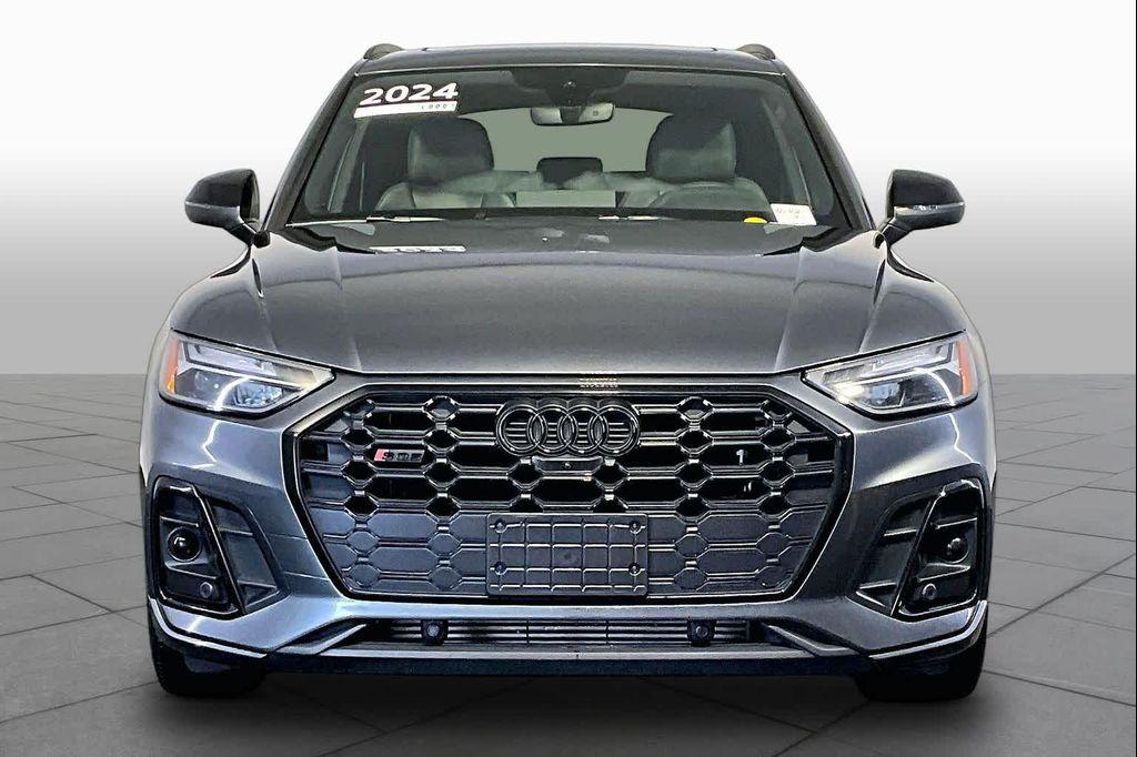 Audi SQ5 2024