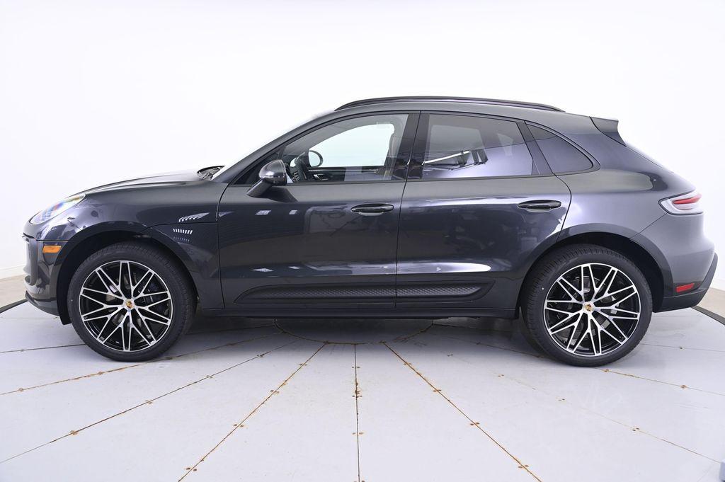 Porsche Macan 2025
