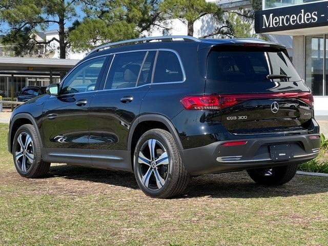 Mercedes-Benz EQB 2023