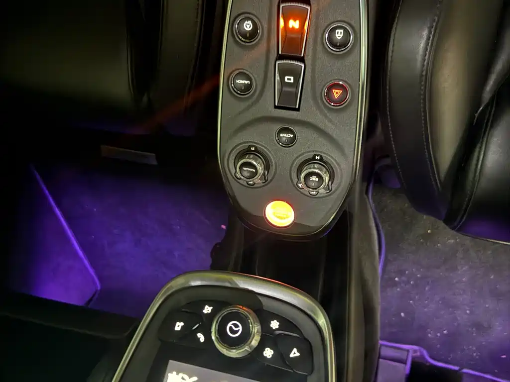 McLaren GT 2021